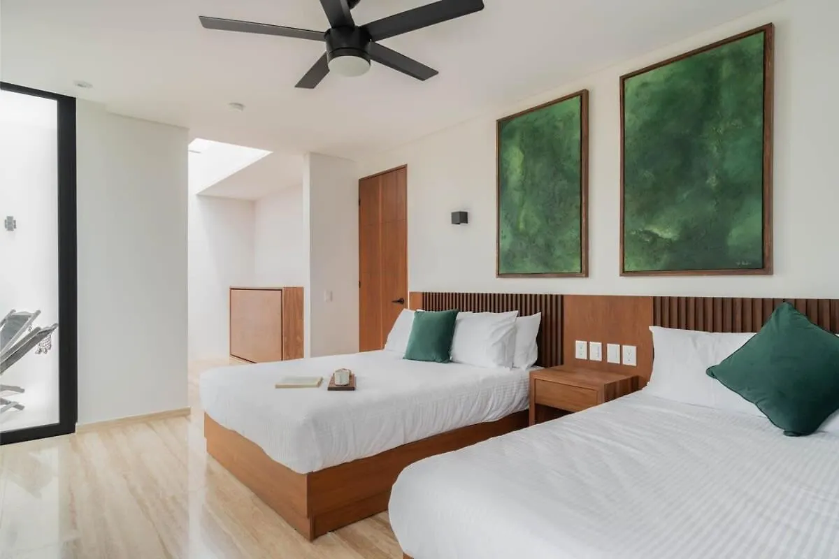Luxury 4Br Villa With 3 Pools & Paddle Court, Karanda Tulum Mexico