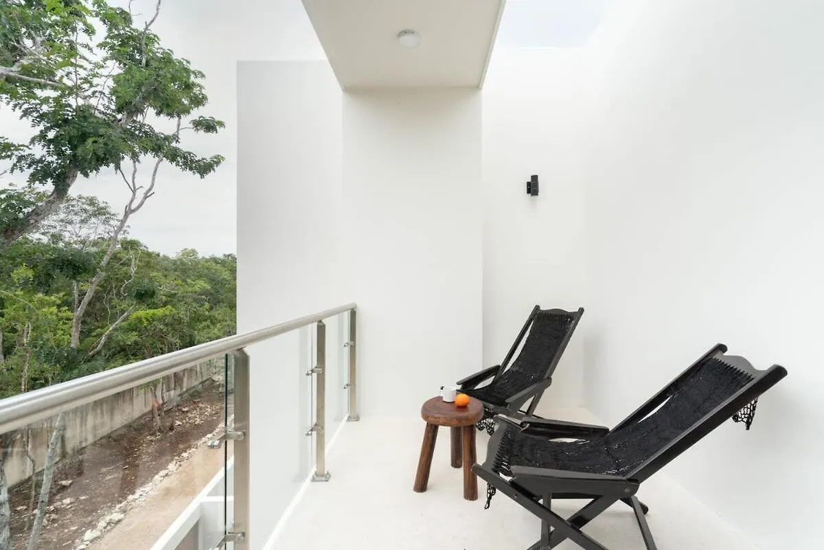 Luxury 4Br Villa With 3 Pools & Paddle Court, Karanda Tulum Mexico