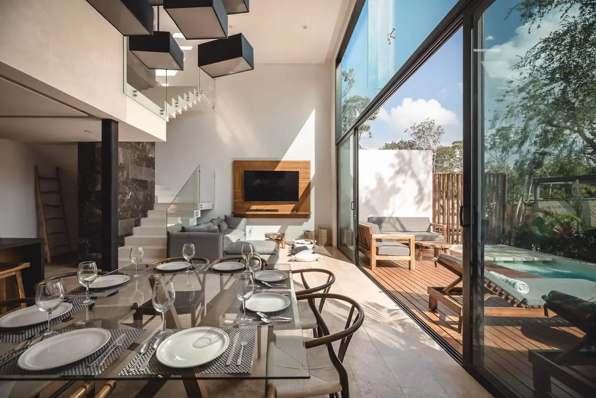 Luxury 4Br Villa With 3 Pools & Paddle Court, Karanda Tulum