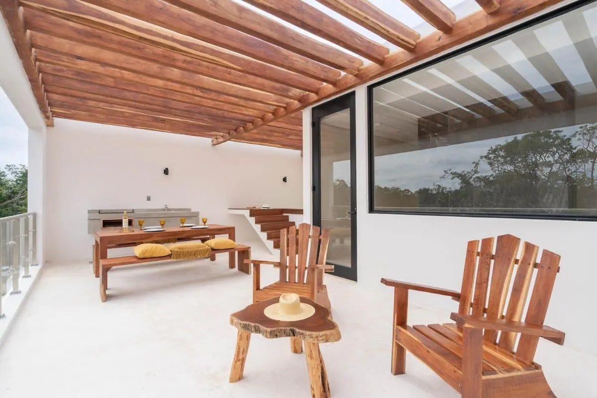 Luxury 4Br Villa With 3 Pools & Paddle Court, Karanda 툴룸 0*,  멕시코