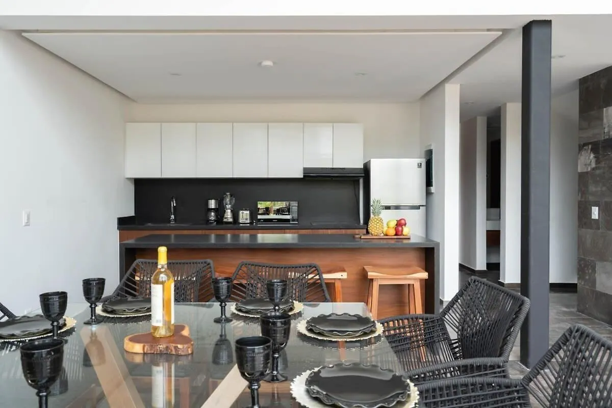 Luxury 4Br Villa With 3 Pools & Paddle Court, Karanda 툴룸