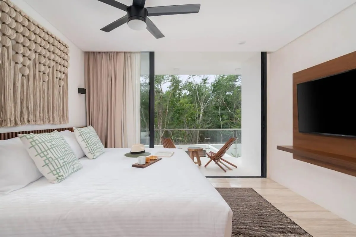 Luxury 4Br Villa With 3 Pools & Paddle Court, Karanda 툴룸 멕시코