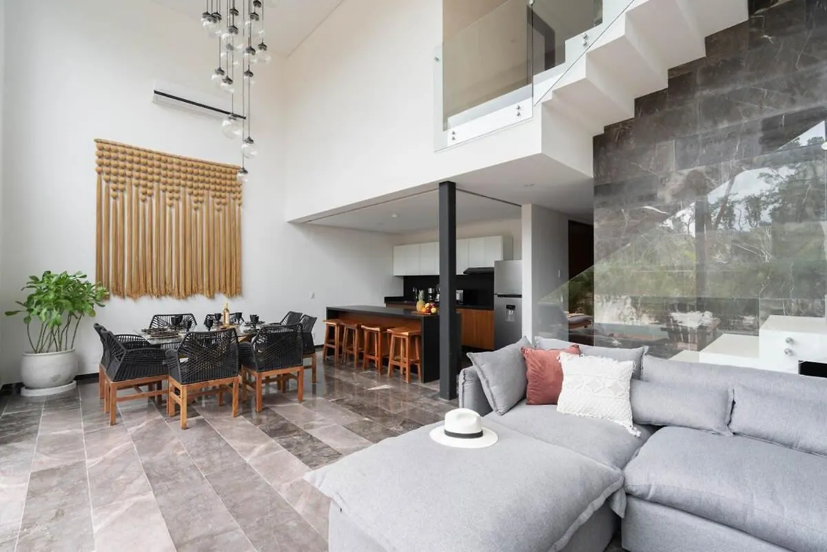 Luxury 4Br Villa With 3 Pools & Paddle Court, Karanda 툴룸
